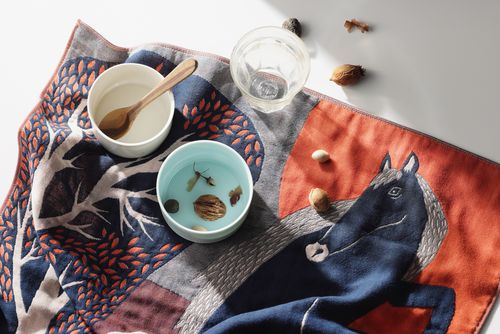 Kusubashi Monori x Morita MiW: Japanese Towels and accessories