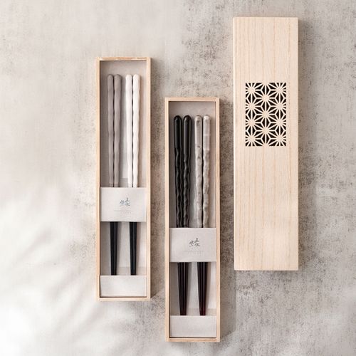 Grapport:Japanese Chopsticks