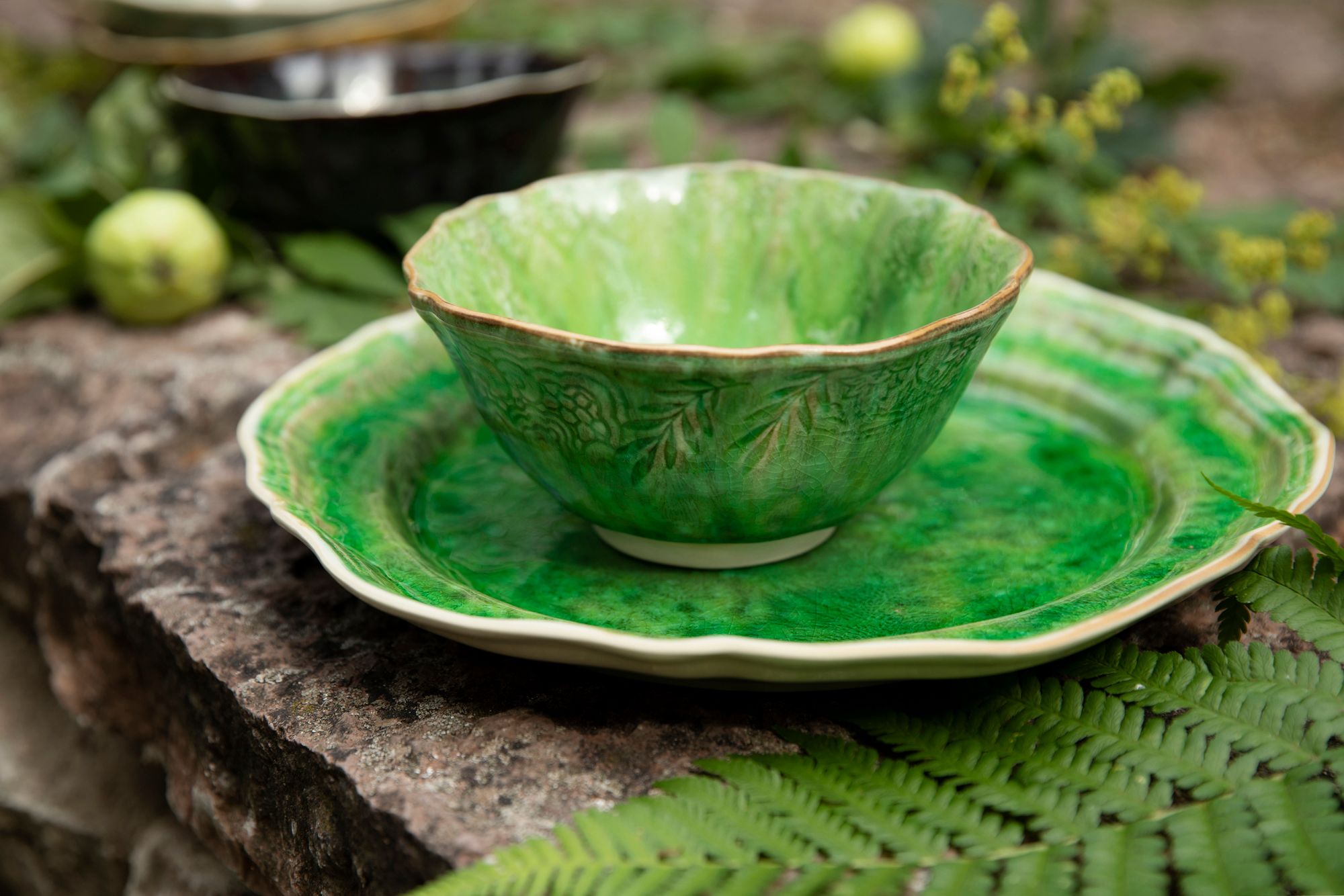 Dinner plate in colour Seaweed