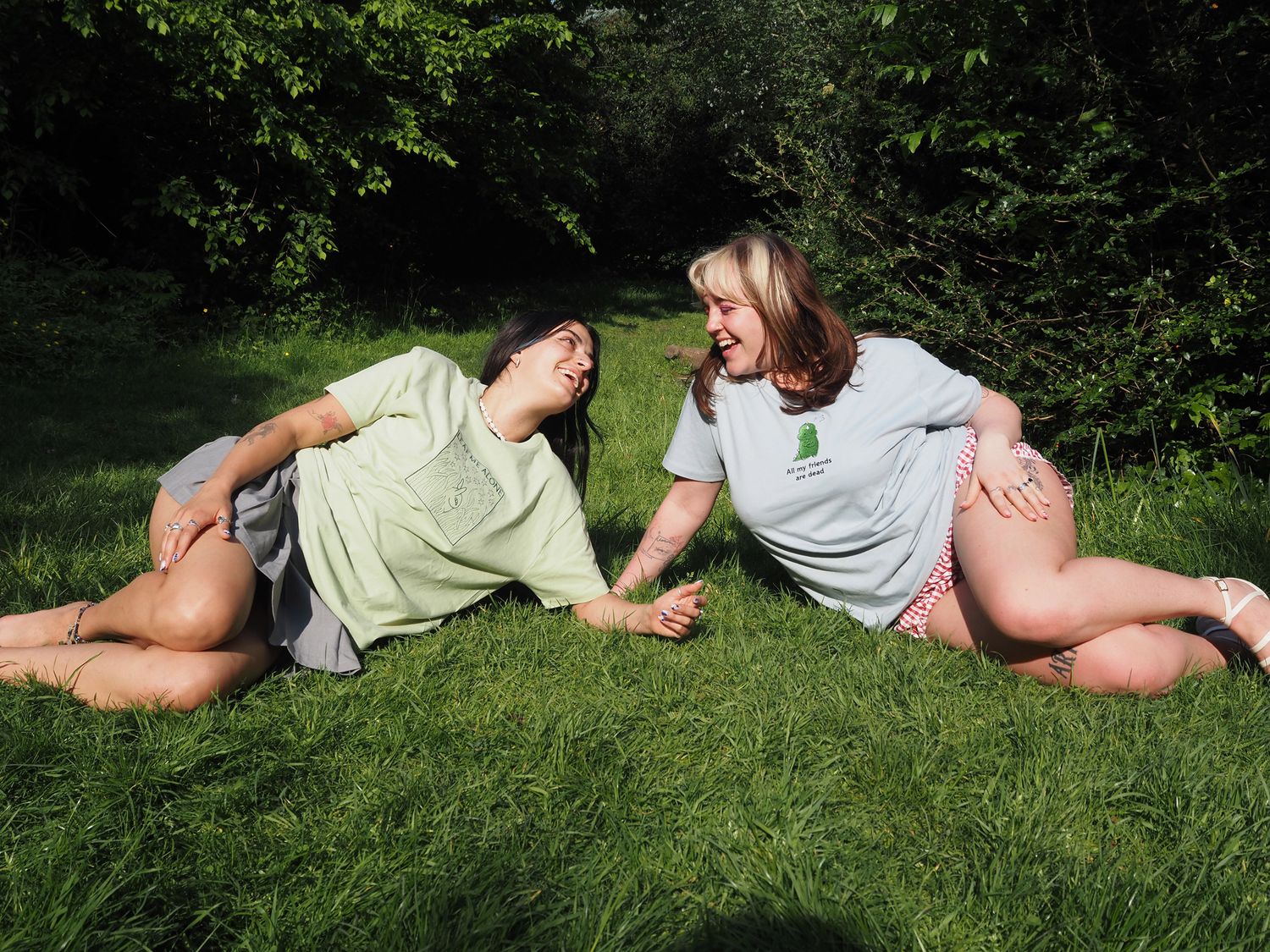 Cover image - Sara's Threads