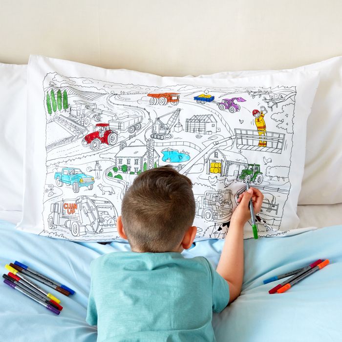 Colour-in Pillowcase – Cars, Trucks & Tractors