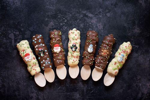 Chocolate Mallow Spoons