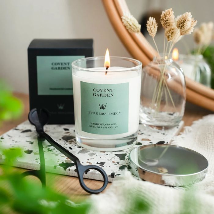Little Miss London COVENT GARDEN Candle Bergamot & Spicy Orange 210g
