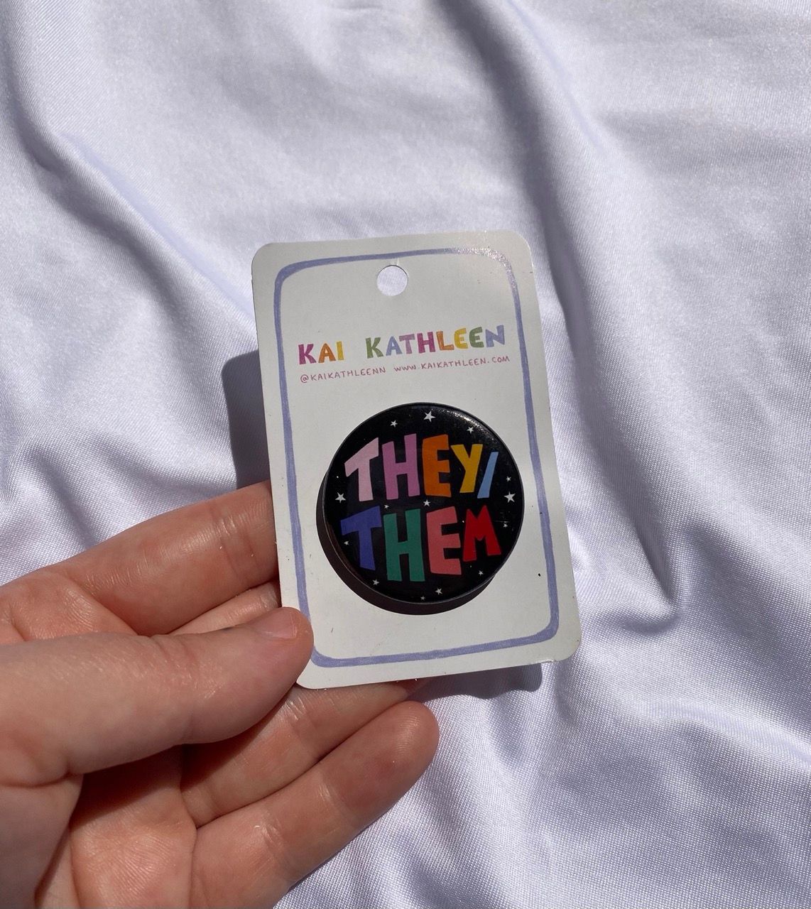They/them pronoun badge