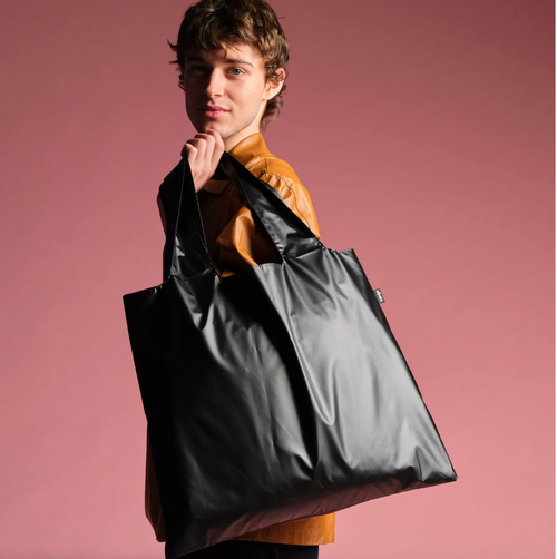 LOQI METALLIC Black Bag with Zip Pocket