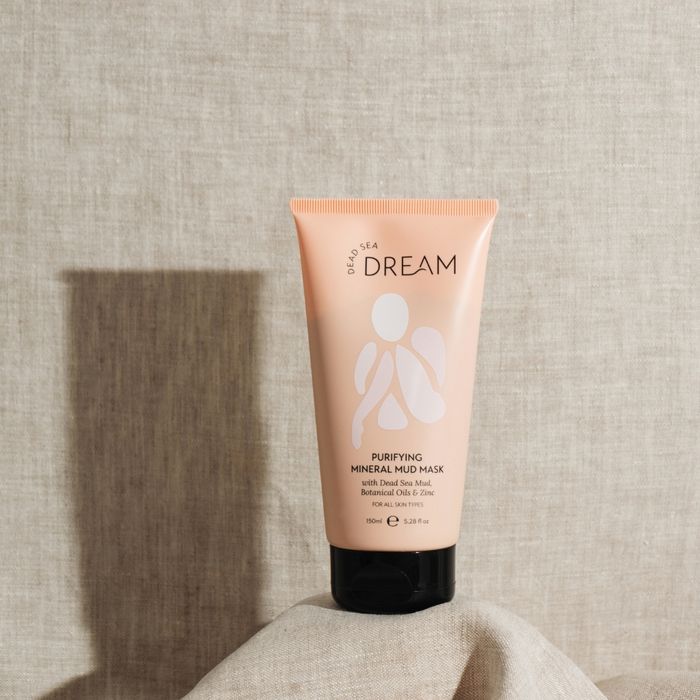 Purifying Mineral Mud Mask
