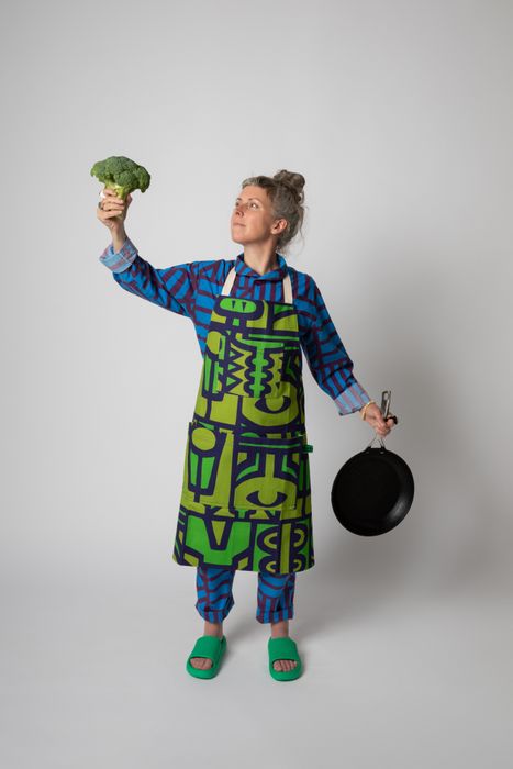 Apron in Jungle