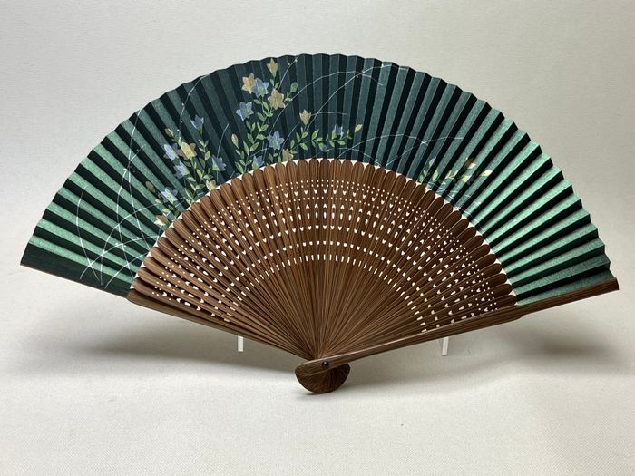 Suehirodo: Nagoya Sense Women's folding Fan