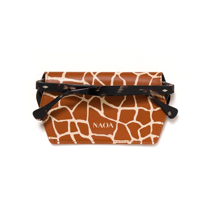 Printed Apple Leather Slim Glasses Case