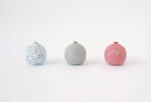 Moheim Color Drop Bud Vase