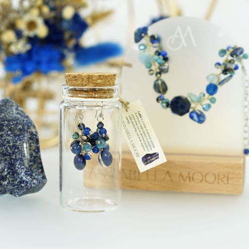 SK : Silk & Stones Collection