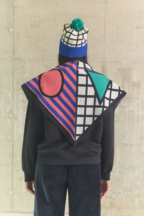 Triangle scarf
