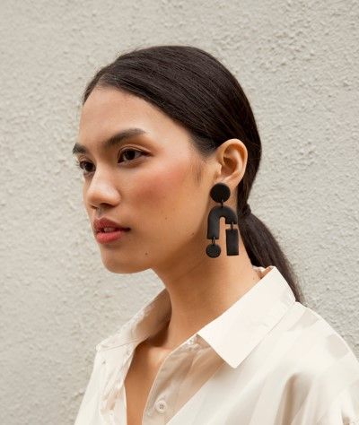 Interwoven Shape Earring
