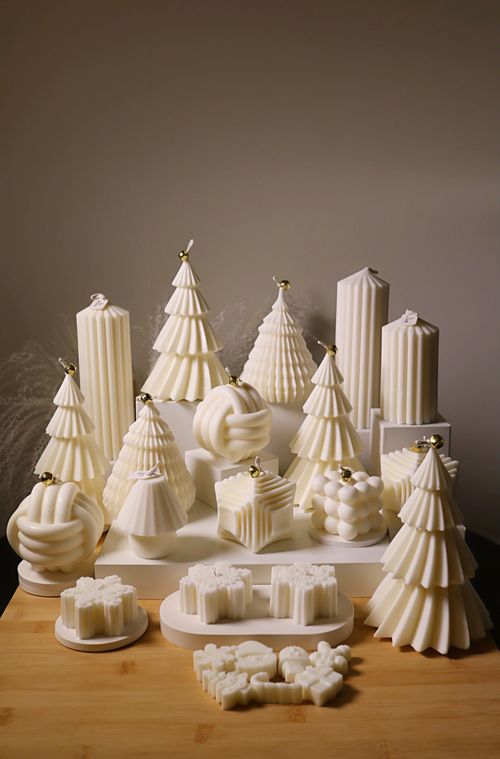 Swirl Christmas Tree Candle