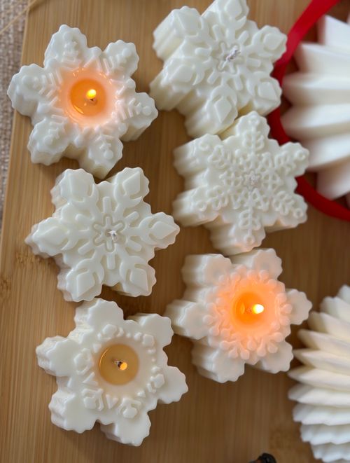 Snowflake Christmas Candle