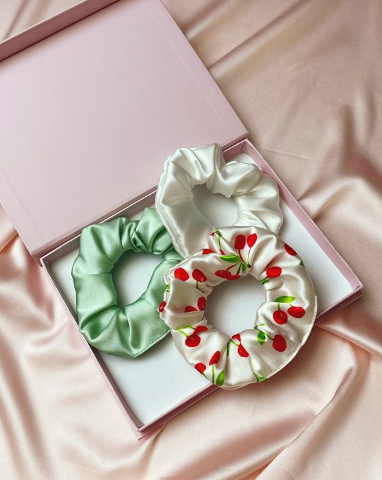 Classic Silk Scrunchie