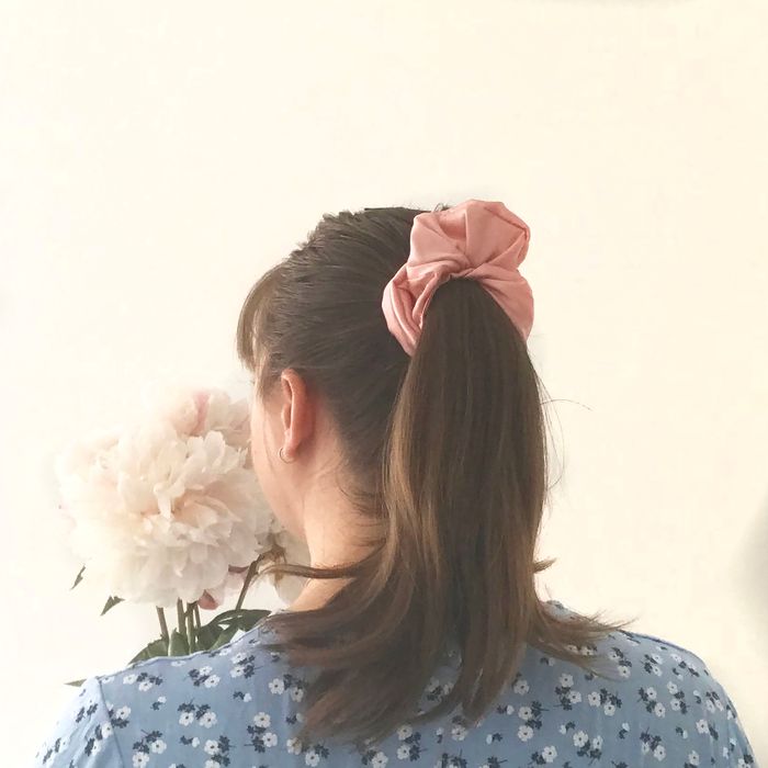 Silk Astrid Super Scrunchie