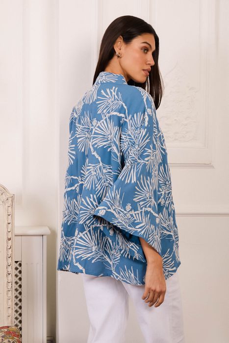 Ivory Embroidered Japanese Pine Needles on Blue Short Kimono
