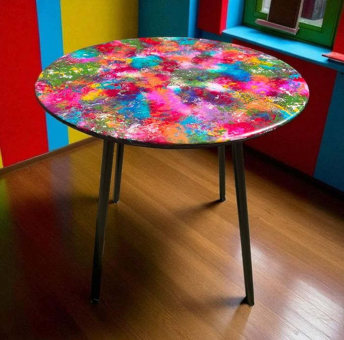 J Suyi Studio Home &  Gift Range