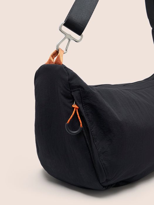 Ecuador XL Recycled Nylon Lightweight Sling Bag