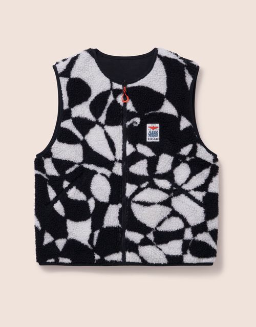 Canyon Printed Fleece Reversible Gilet in Black Print