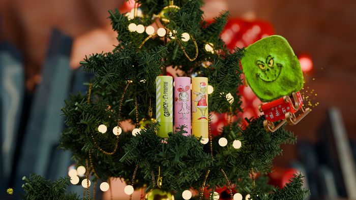 Dr.PAWPAW X Grinch Peach Pink, Candy Cane Lip Scrub & Original Balm Gift Set