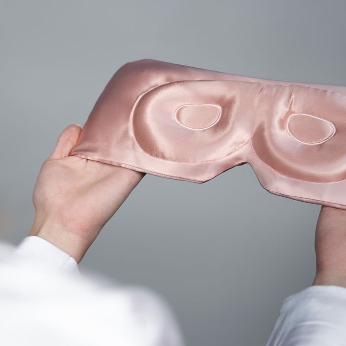 luxe oversized sleep mask