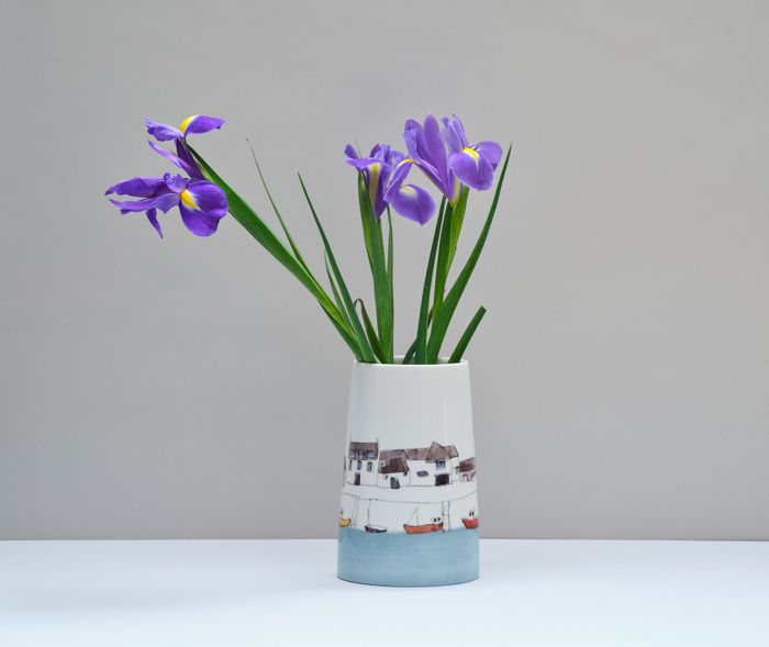 Bobbing Boats on the Sea Wall