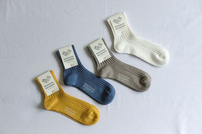 LINEN RIBBED SOCKS