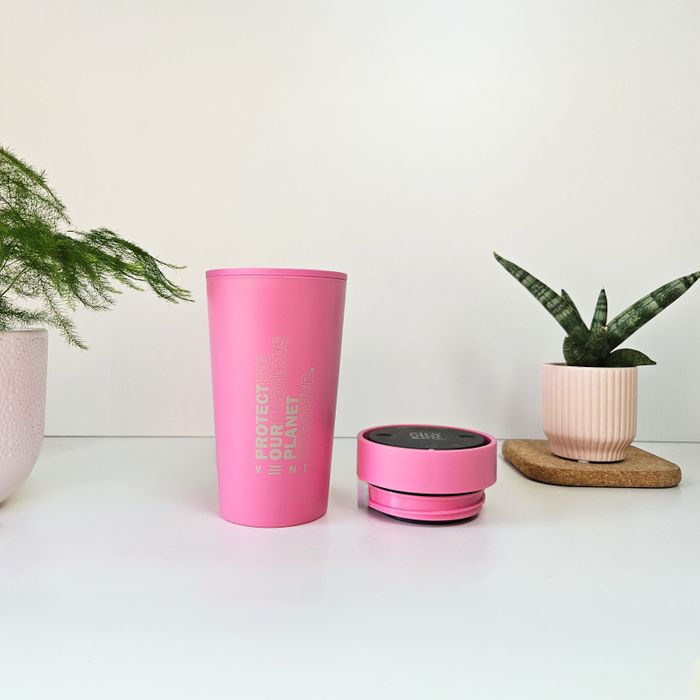 Recycled Bubble Gum Travel Cup