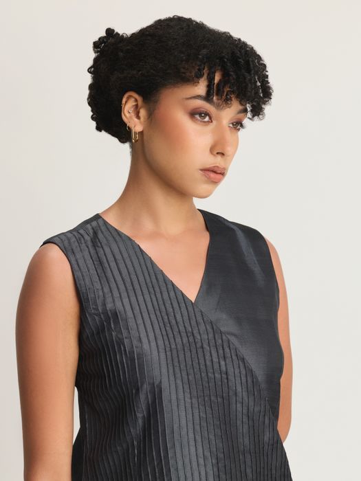 Mulberry Silk Pintuck Overlap Vest