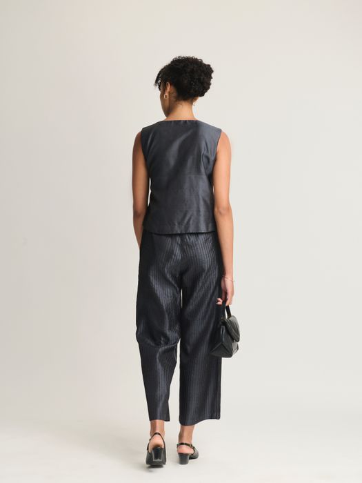 Mulberry Silk Pintuck Overlap Vest