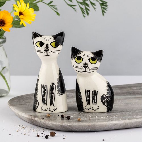 Cat Salt & Pepper Shakers 