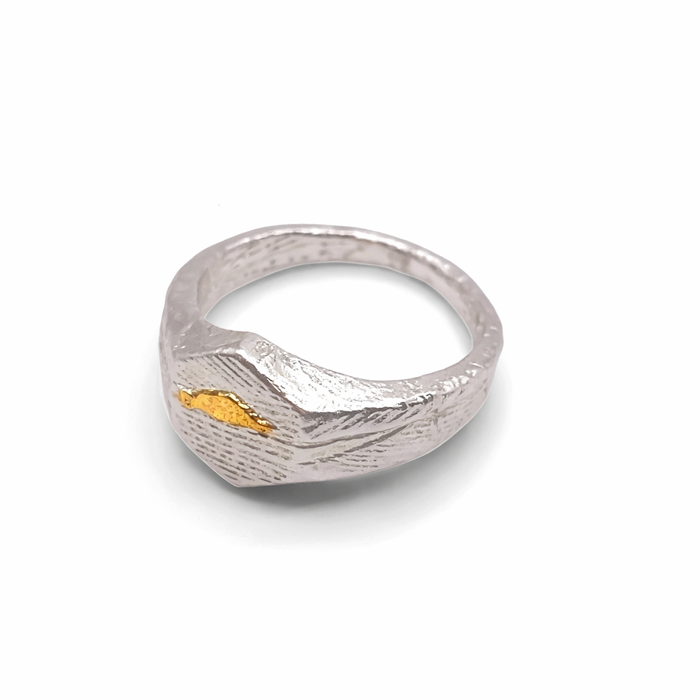 Cuttle Signature Ring