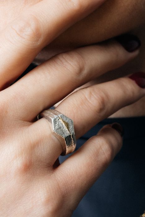 Cuttle Signature Ring