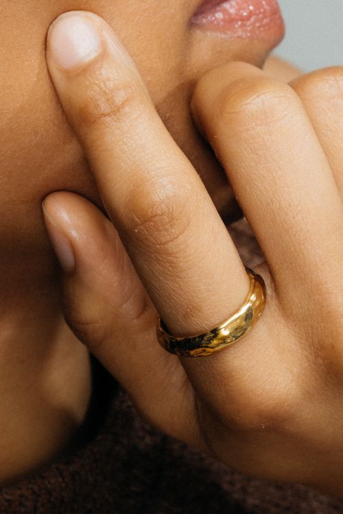 Darling Textured Band Ring