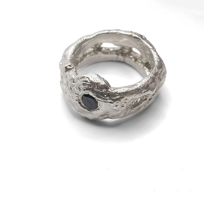 Eclipse Cutout Gem Ring