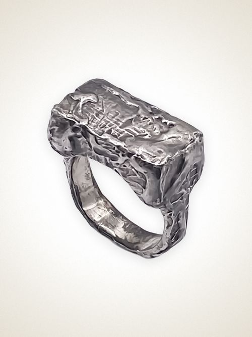 Rippled Signet Ring