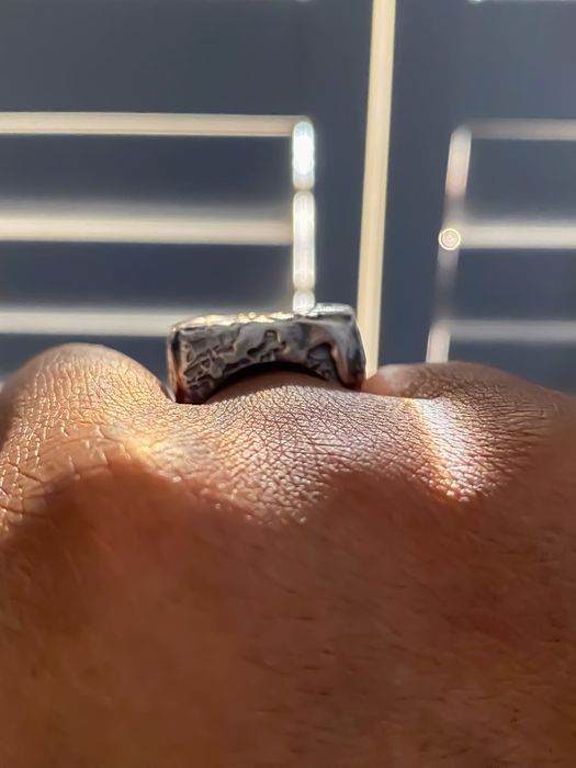 Rippled Signet Ring