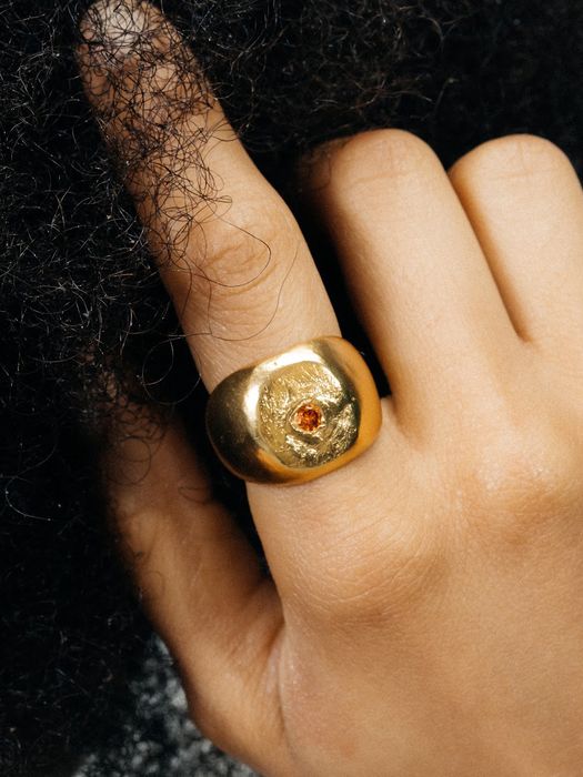 Round Signet Gem Ring