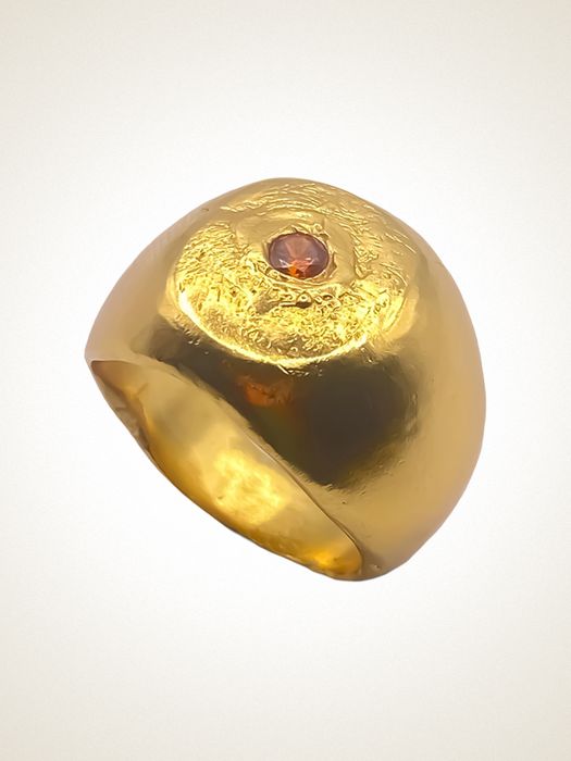 Round Signet Gem Ring