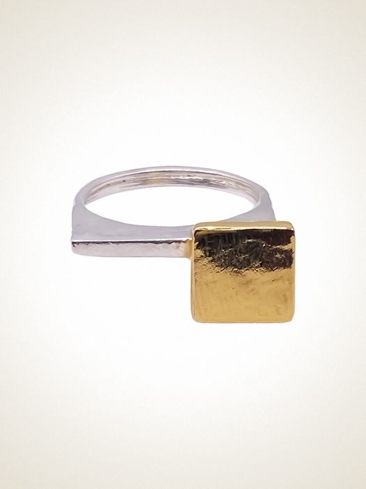 Square Top Signet Ring