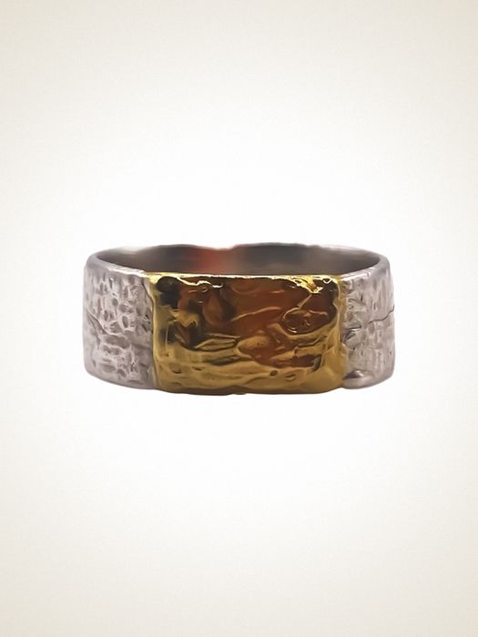 Strata Ring