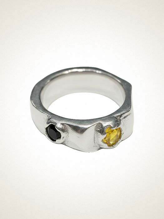 Wonky Nut Gem Ring