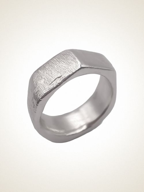 Wonky Nut Ring - Textured