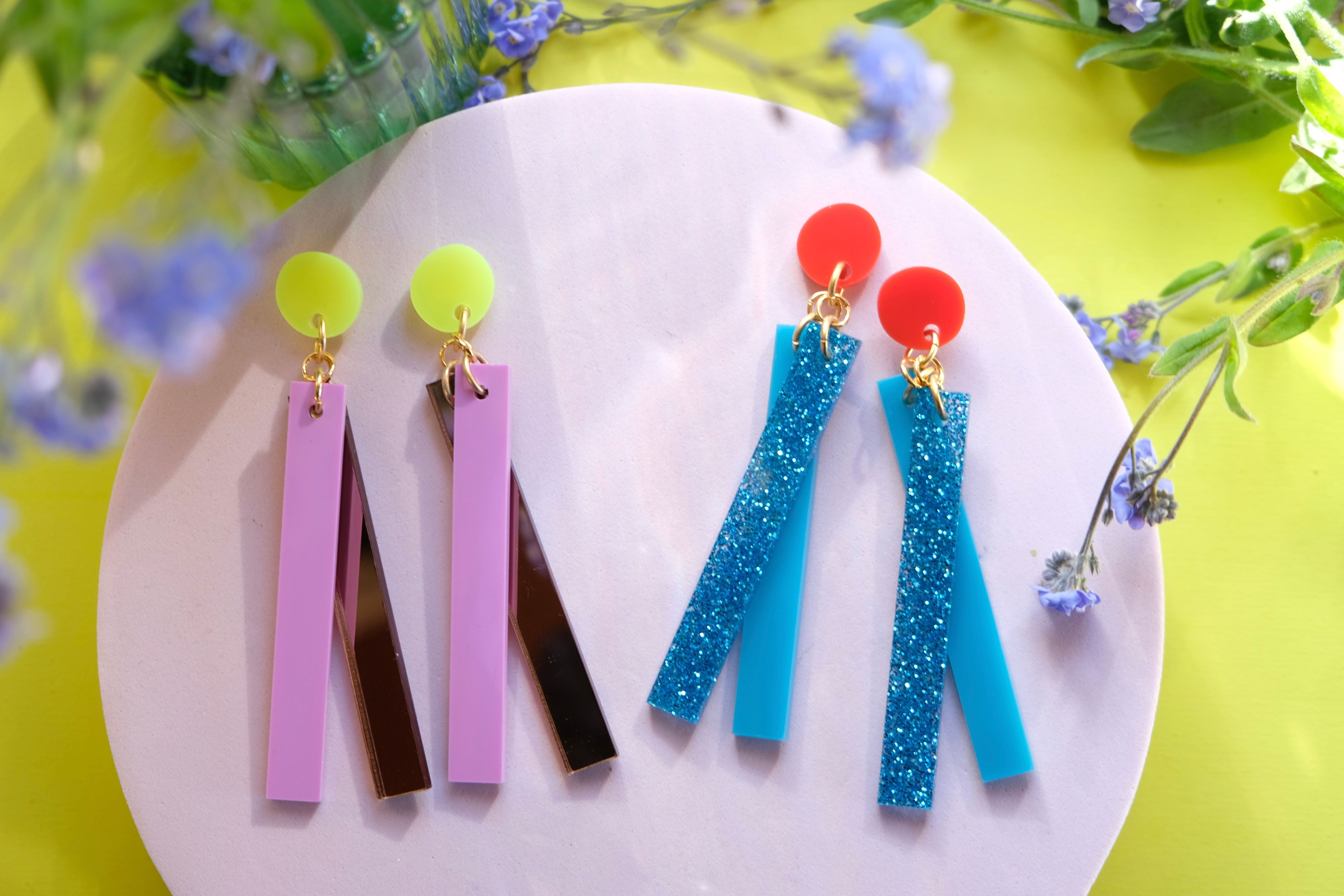 Isabella Rossellini dangly earrings