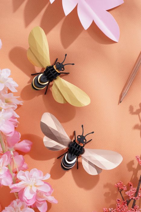 3D Paper Honey Bee