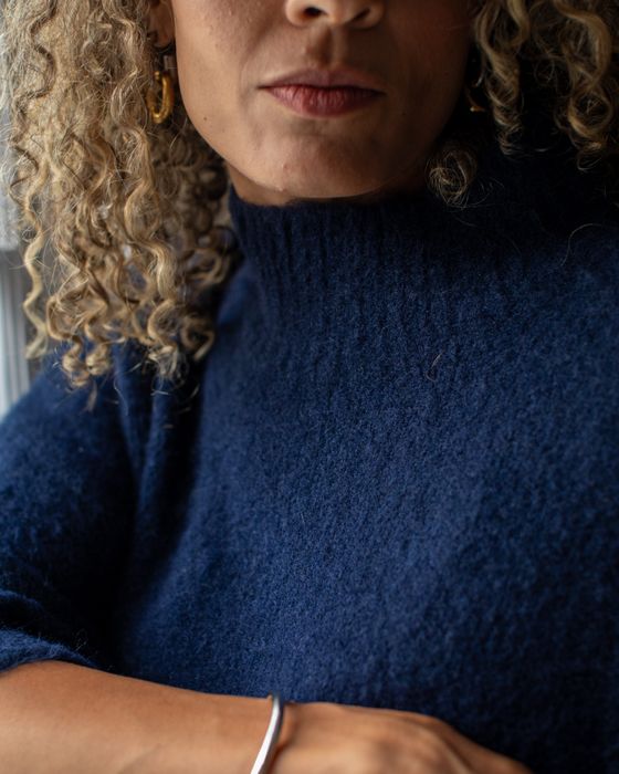 Vicki Jumper | Fluffy | Navy