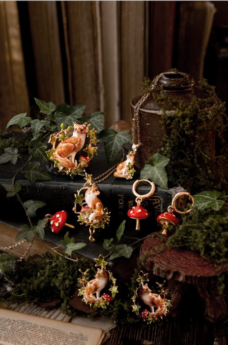Fox & Ivy Hoop Earrings