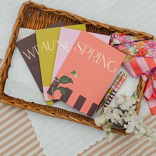 WOODVALE STUDIOS _JOY EMBRACE THE SEASONS 4 x A5 NOTEBOOKS IN A BOX 